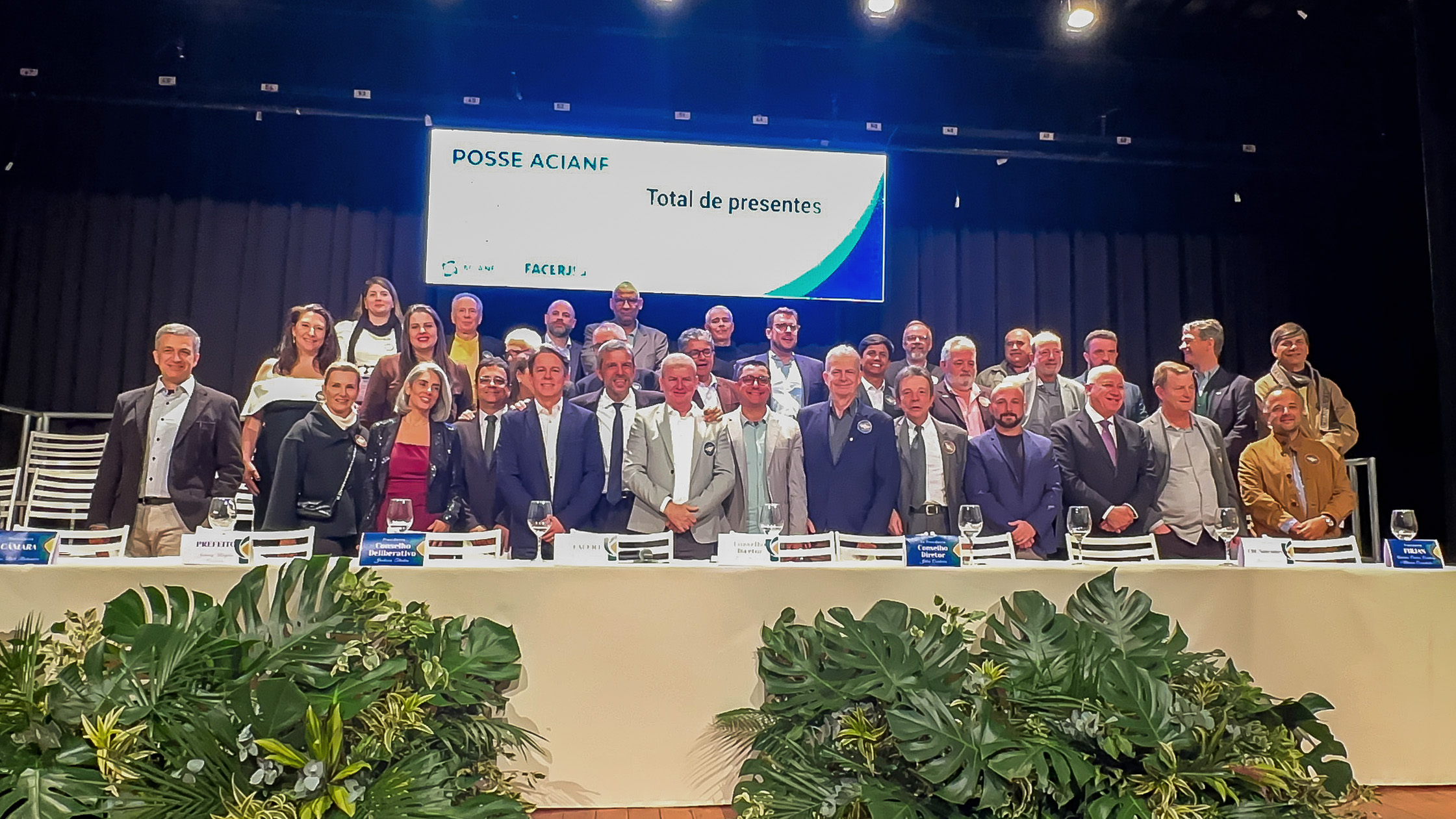 Diretoria da ACIANF é empossada em cerimônia memorável