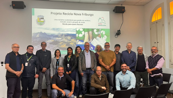 Reunião na ACIANF Discute Iniciativas de Sustentabilidade e Reciclagem para Nova Friburgo