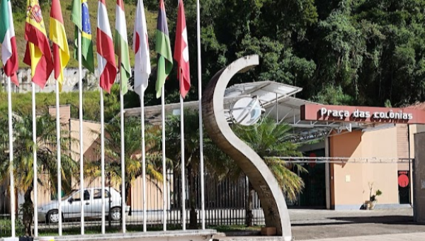 COMEX da ACIANF firma parceria com ASCOFRI para fortalecer comércio exterior em Nova Friburgo