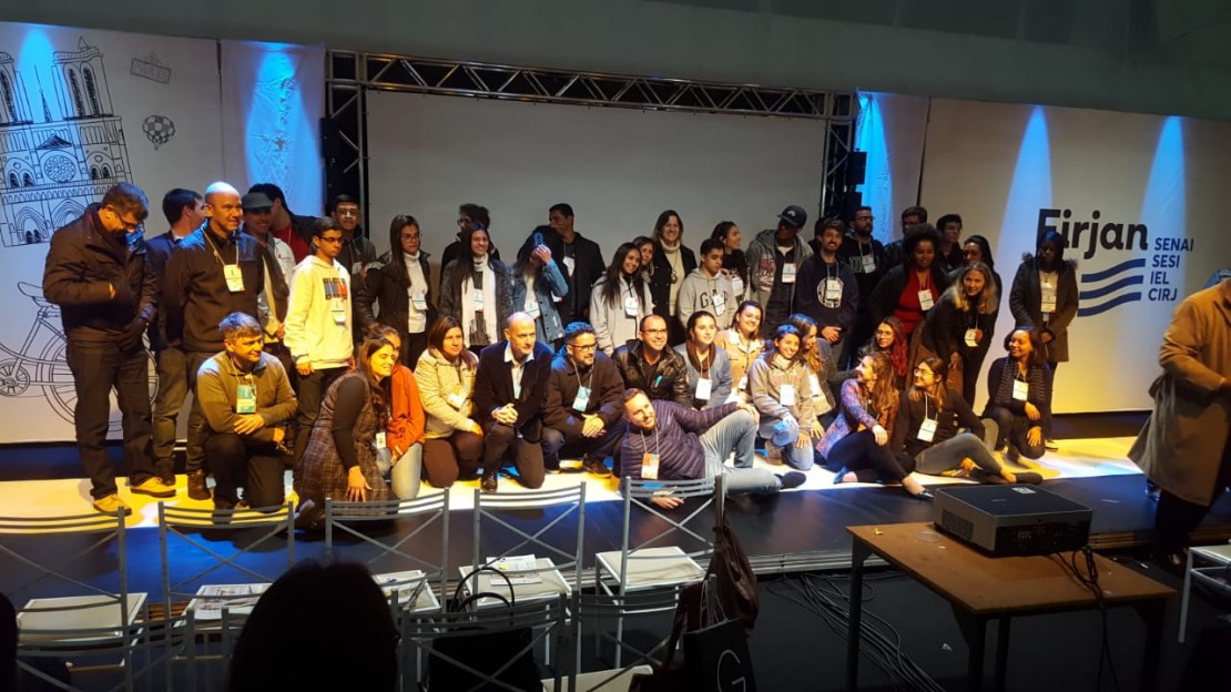Entrega da premiação - Ideatech Desafio Fevest
