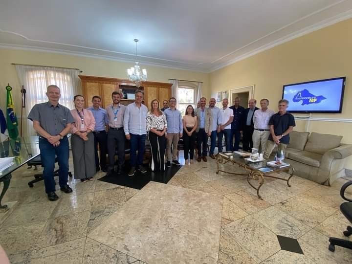 Presidente da ACIANF participa do lançamento do Programa Desenvolve NF