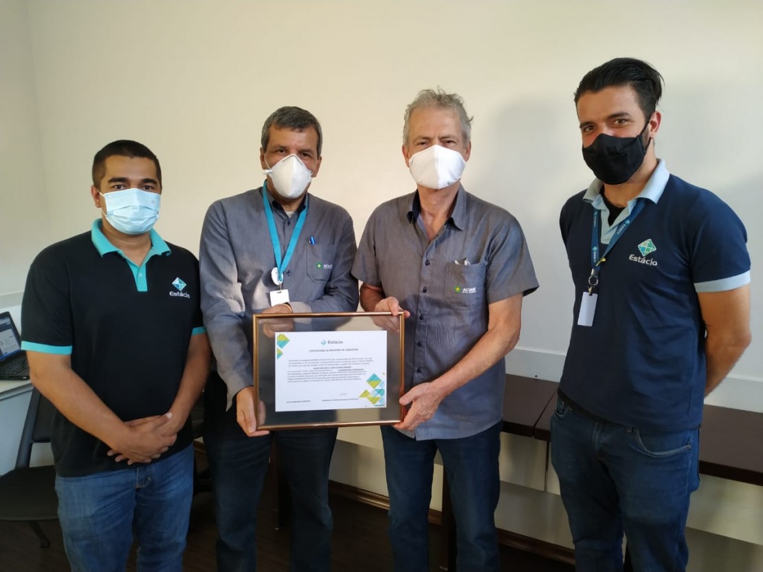 Presidente da ACIANF recebe diretor da Estácio 