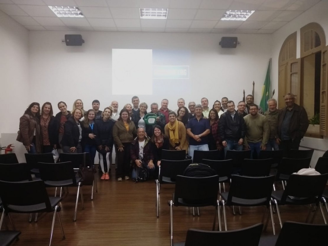 Sebrae e Acianf promovem encontro com empresários