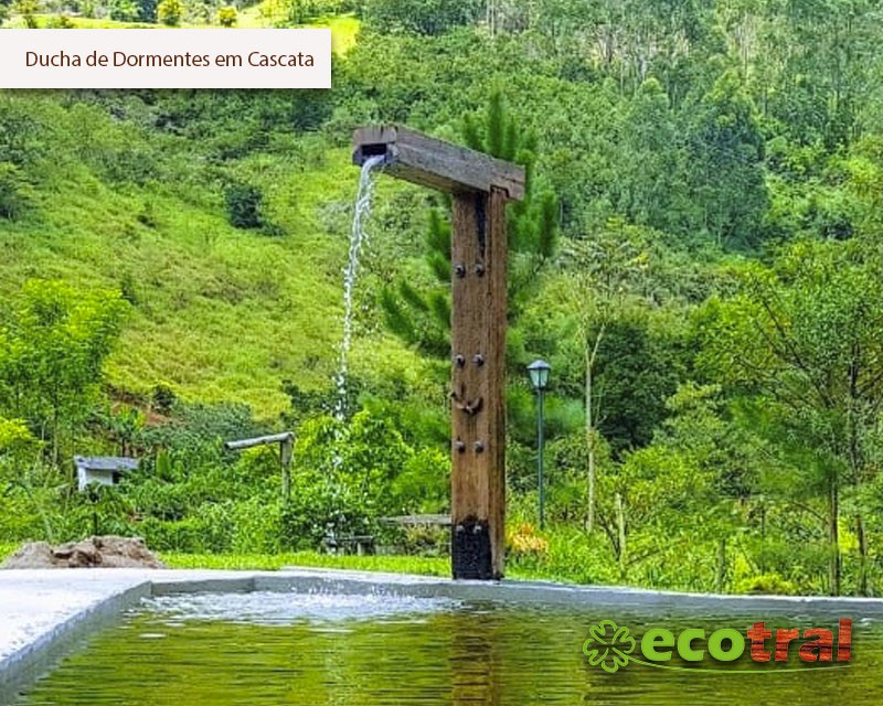 DUCHA PARA PISCINA , CASCATA E CHUVEIRÃO RÚSTICOS EM DORMENTES